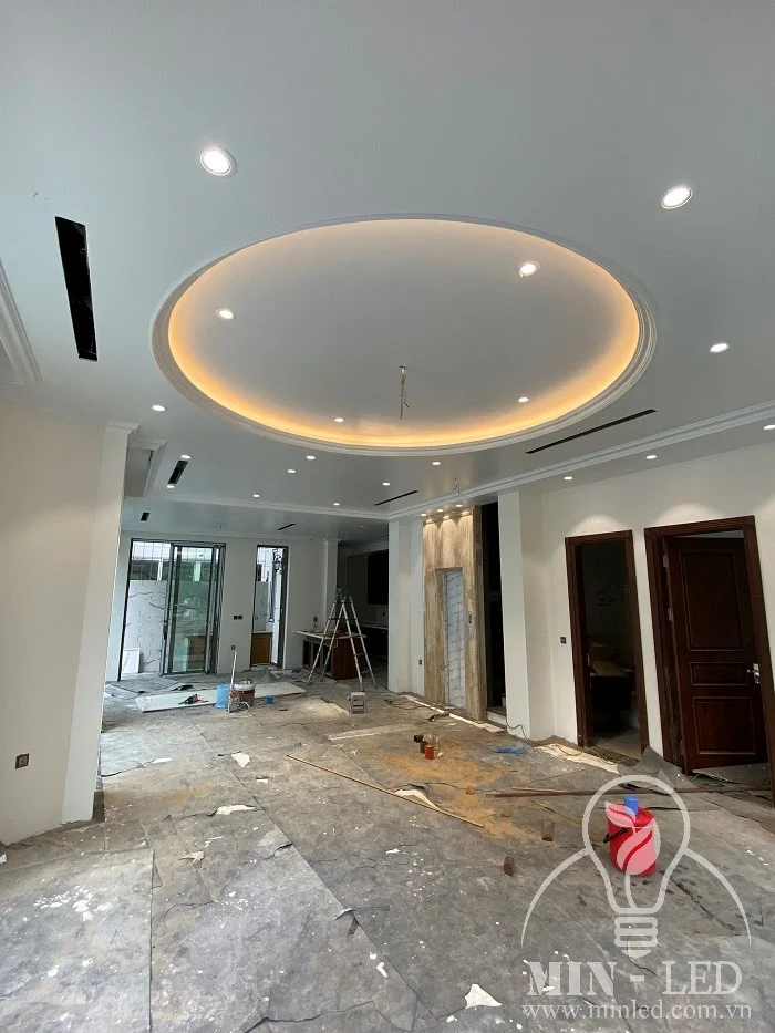 Cap den led va thiet bi dien cong trinh biet thu bao son 11