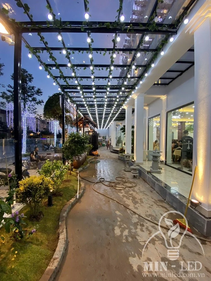 Minled cap vat tu tai cua hang de Linh Dan 6