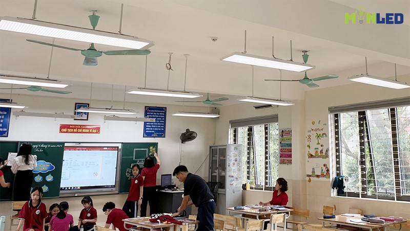 Các loại đèn phổ biến trong chiếu sáng học đường