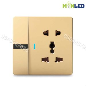 Công tắc đơn 1 chiều và ổ cắm 5 chấu Q7 UTEN