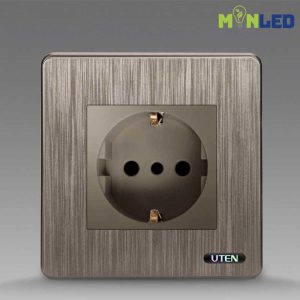 Ổ cắm 2 chấu tròn schuko UTEN S400