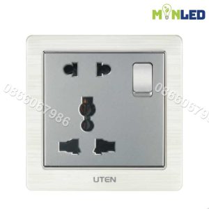 Ổ cắm 5 chấu có công tắc điều khiển UTEN V6.0